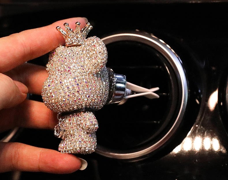 Diamond Inlaid Cute Bear Car Air Conditioning Vent Decoration