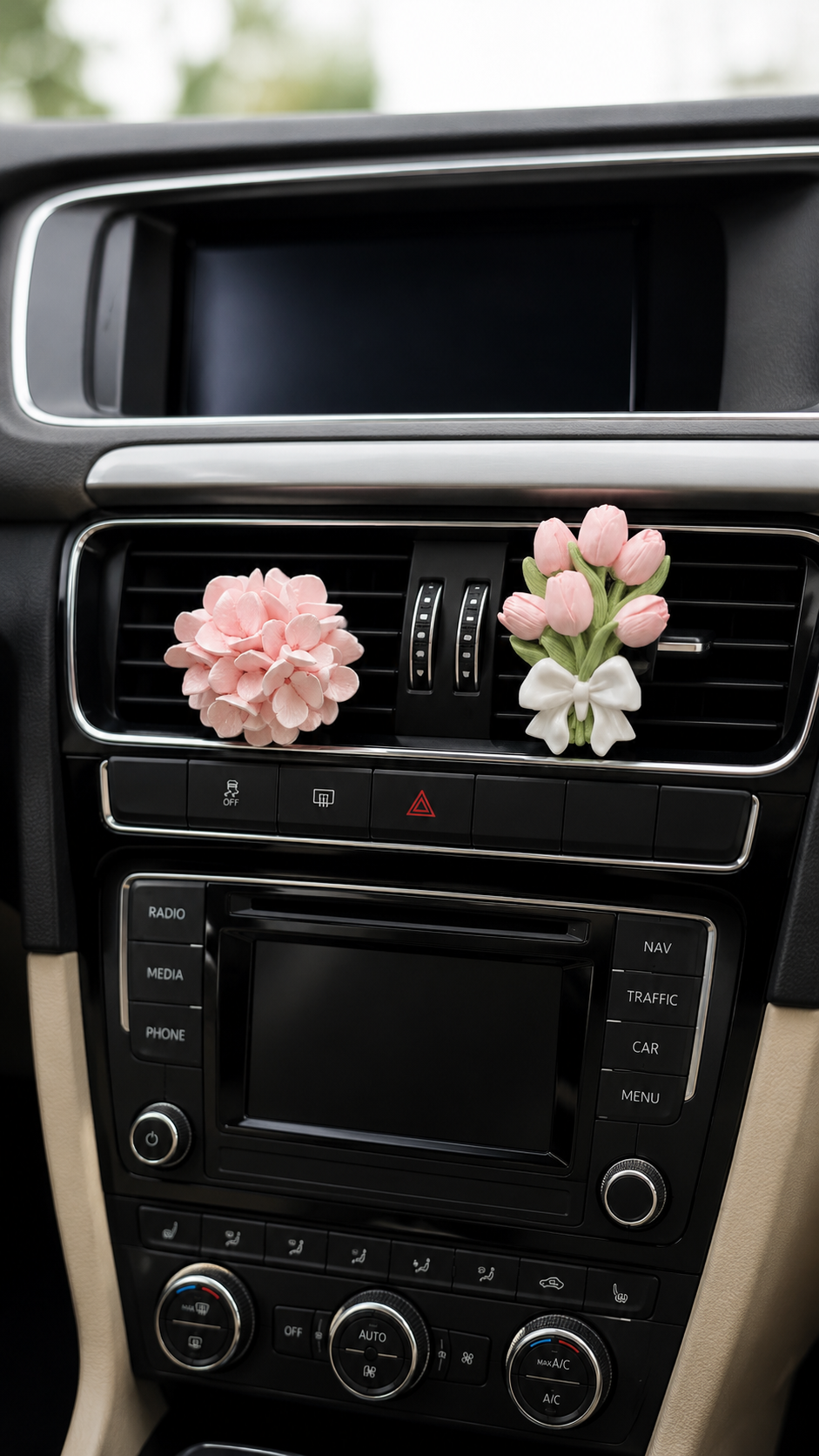 High-End Tulip Hydrangea Car Air Freshener with Elegant Flower Shaped Aroma Diffusing